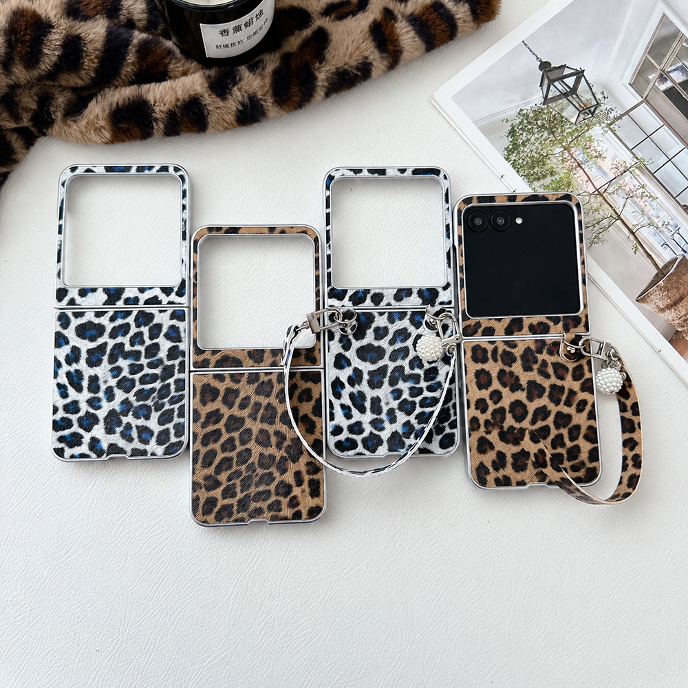 Phone Cases That Cover The Camera - Leopar Baskılı Katlanabilir Kapaklı Telefon Kılıfı