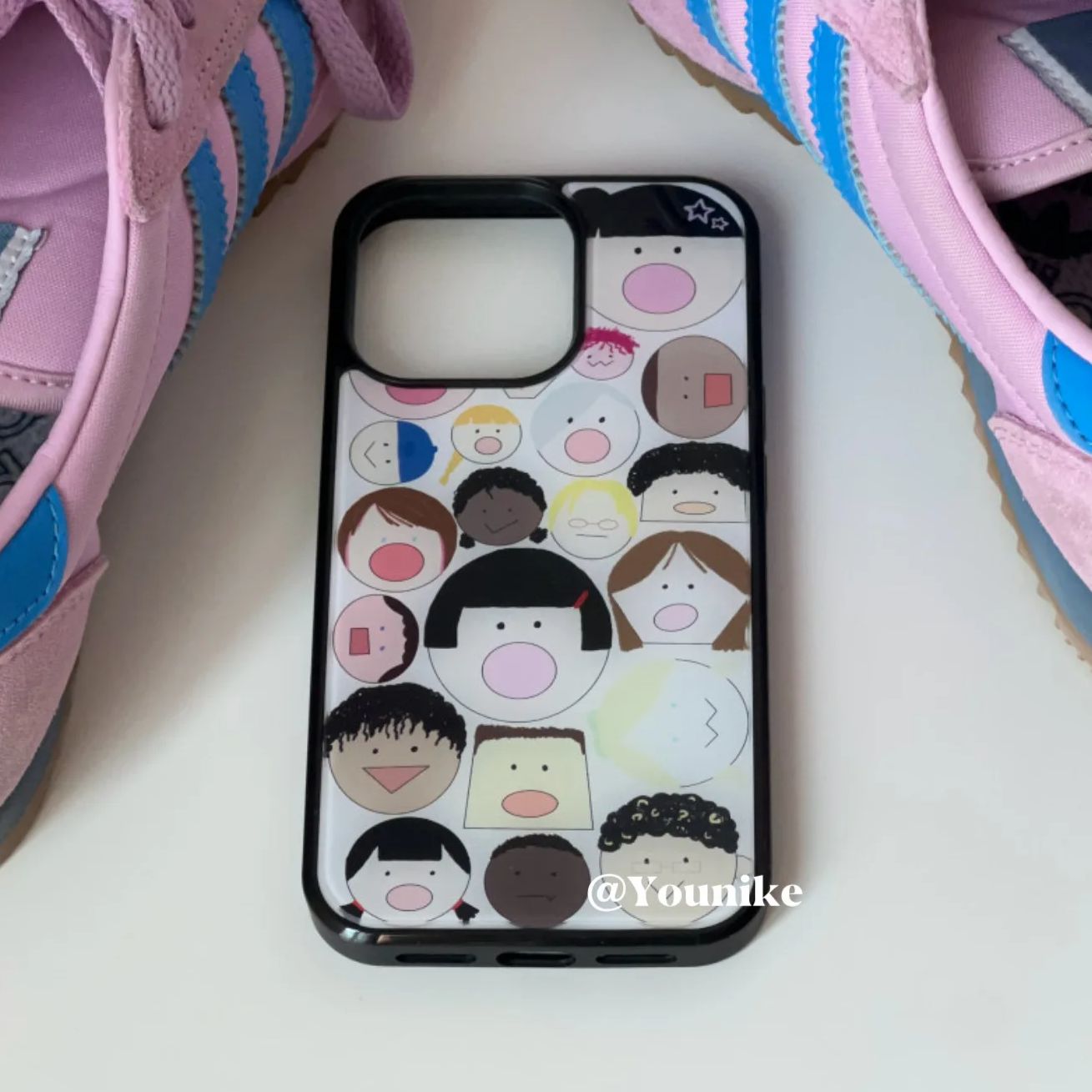 Phone Cases Personalised - Karikatür Kore Tarzı Sevimli Büyük Başlı